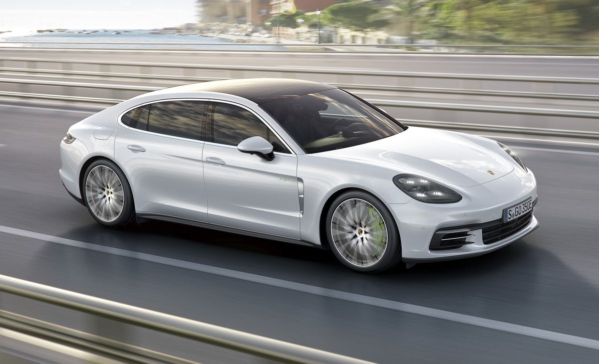 Porsche Panamera 4 E-Hybrid Executive