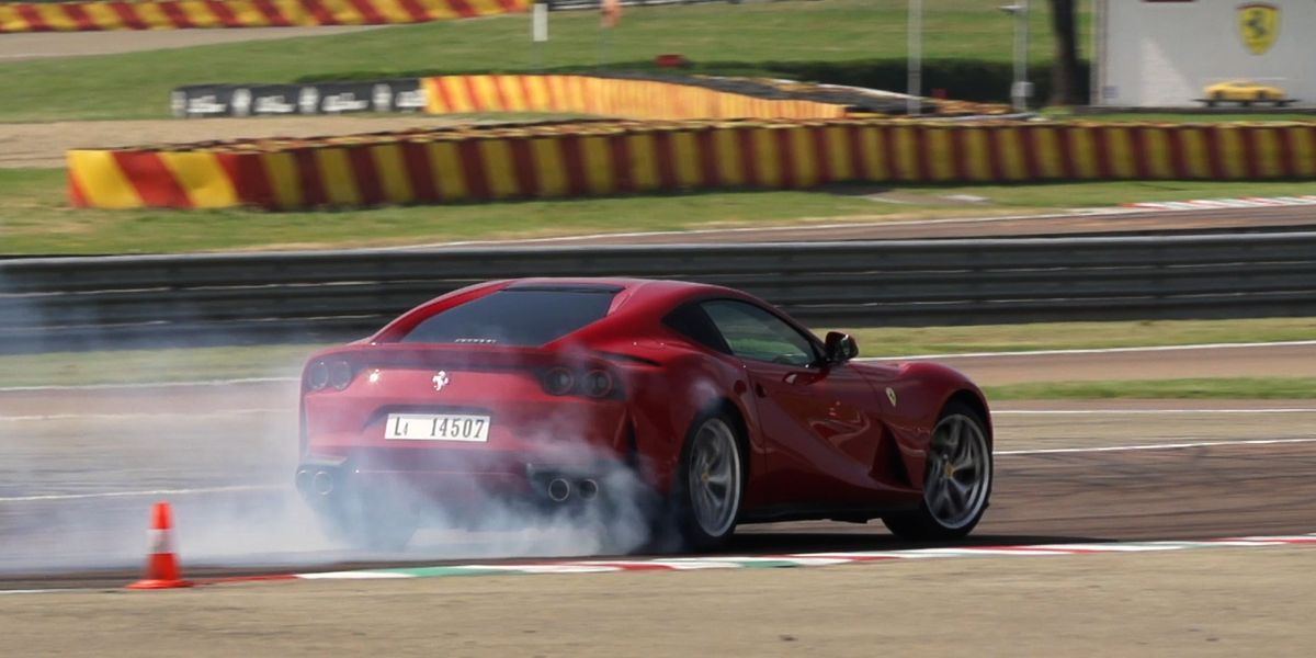 #Test Video: Ferrari 812 Superfast