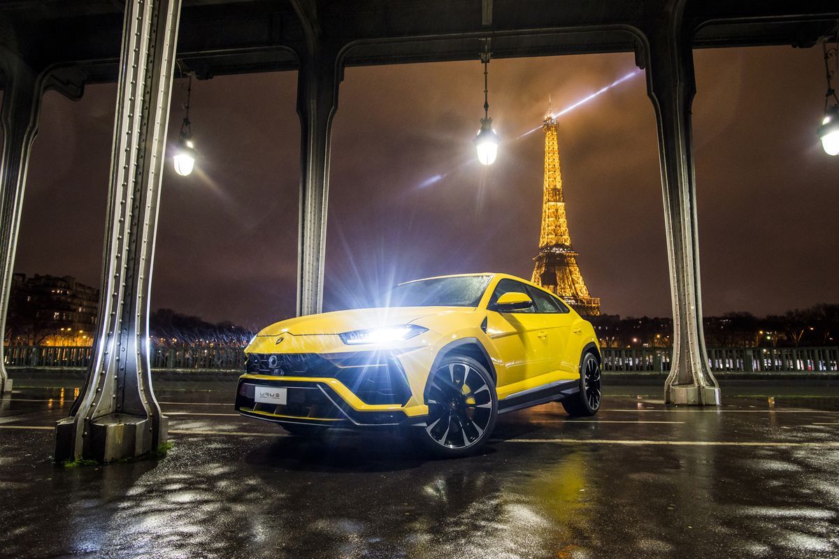 Lamborghini Urus, Paris