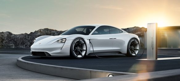 Konzeptstudie Porsche Mission E