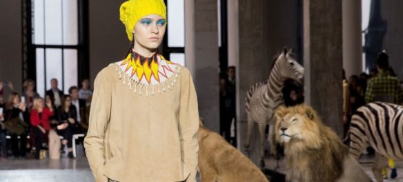 Junko Shimada: Let's Travel