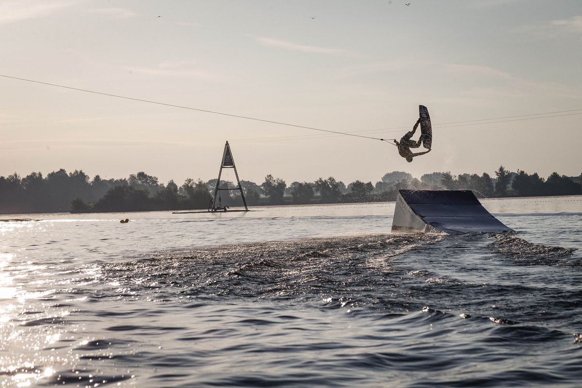 Waketoolz-Wakepark: Rausch der Geschwindigkeit