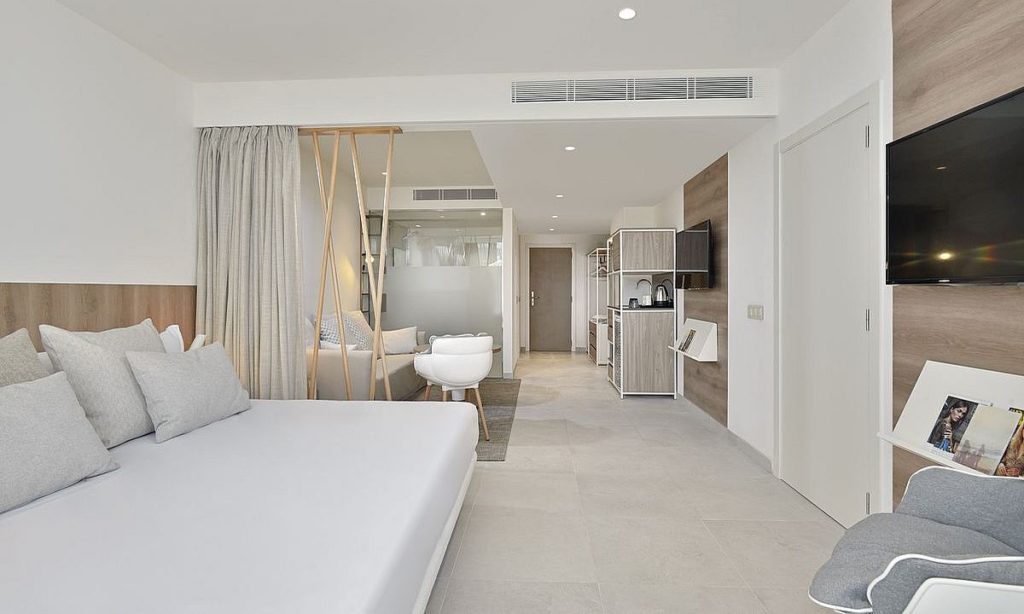 Hotel Calviá Beach The Plaza managed by Meliá