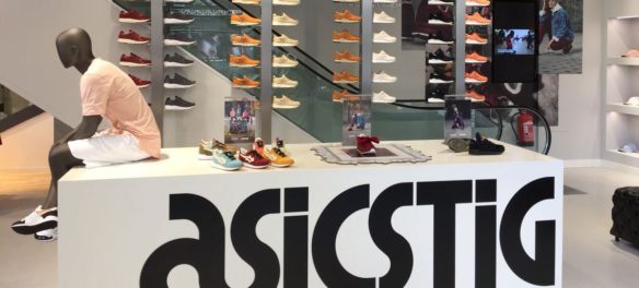Asics: Brand-Store in Wien
