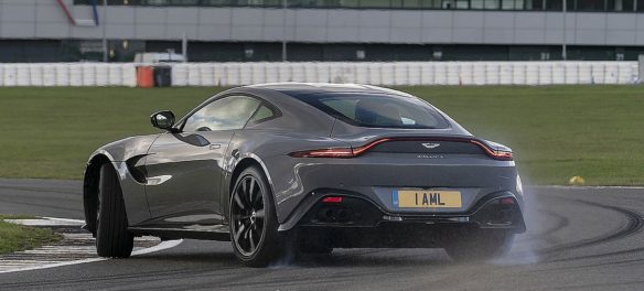 Silverstone: Aston Martin zieht ein
