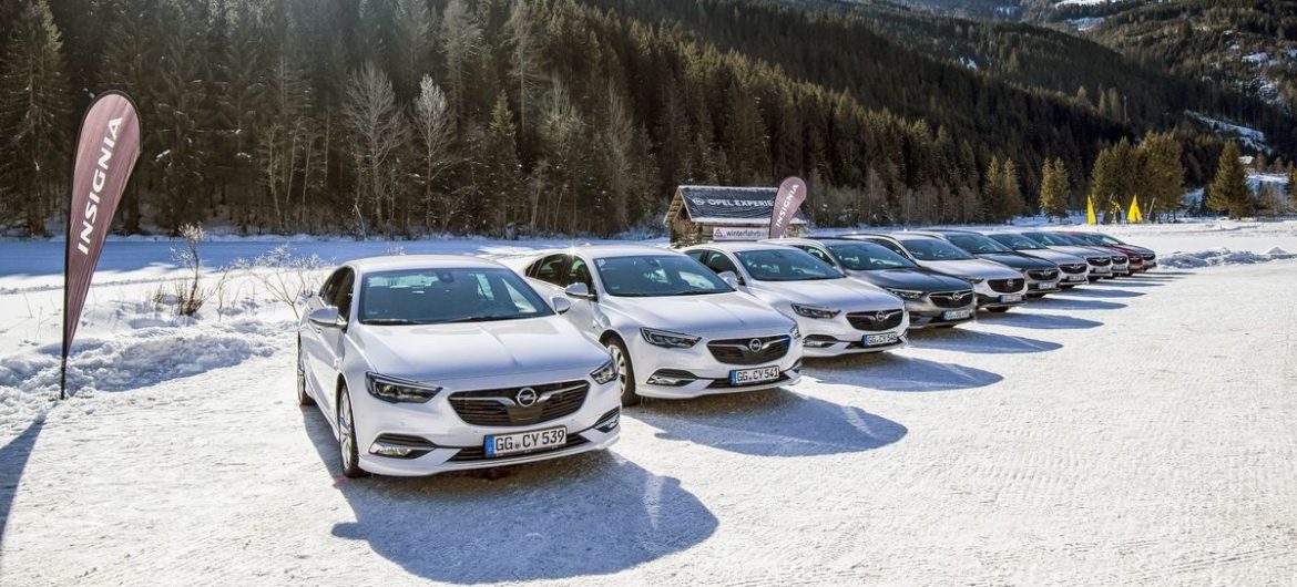 Im Schnee mit Opel