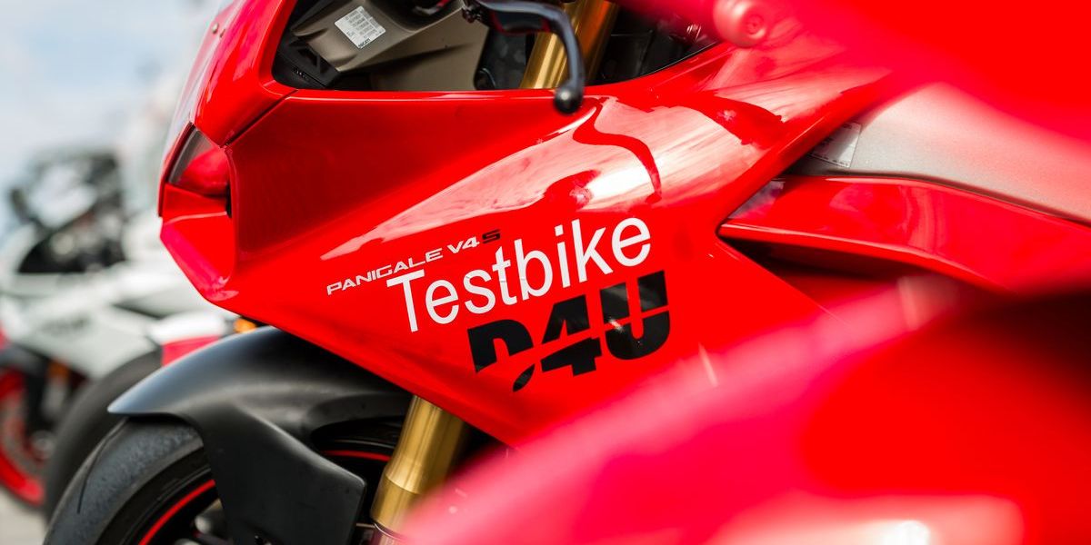 Ducati 4U: Training auf der Rennstrecke