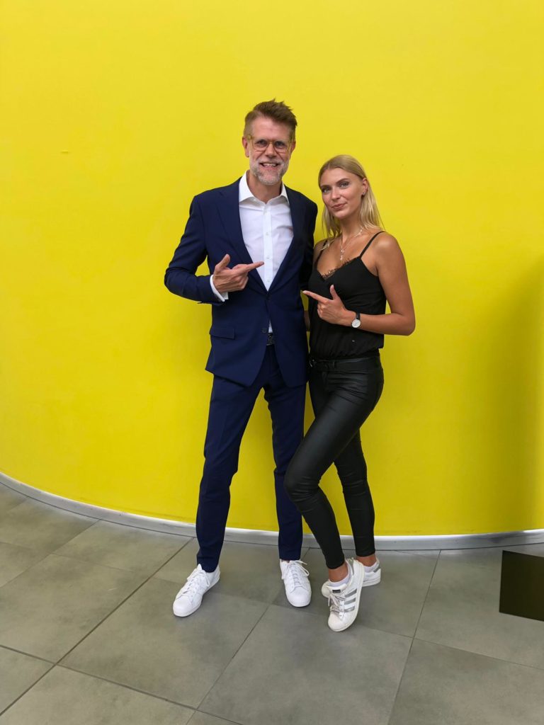 Designchef Klaus Busse und Model Jolina Fust in Turin