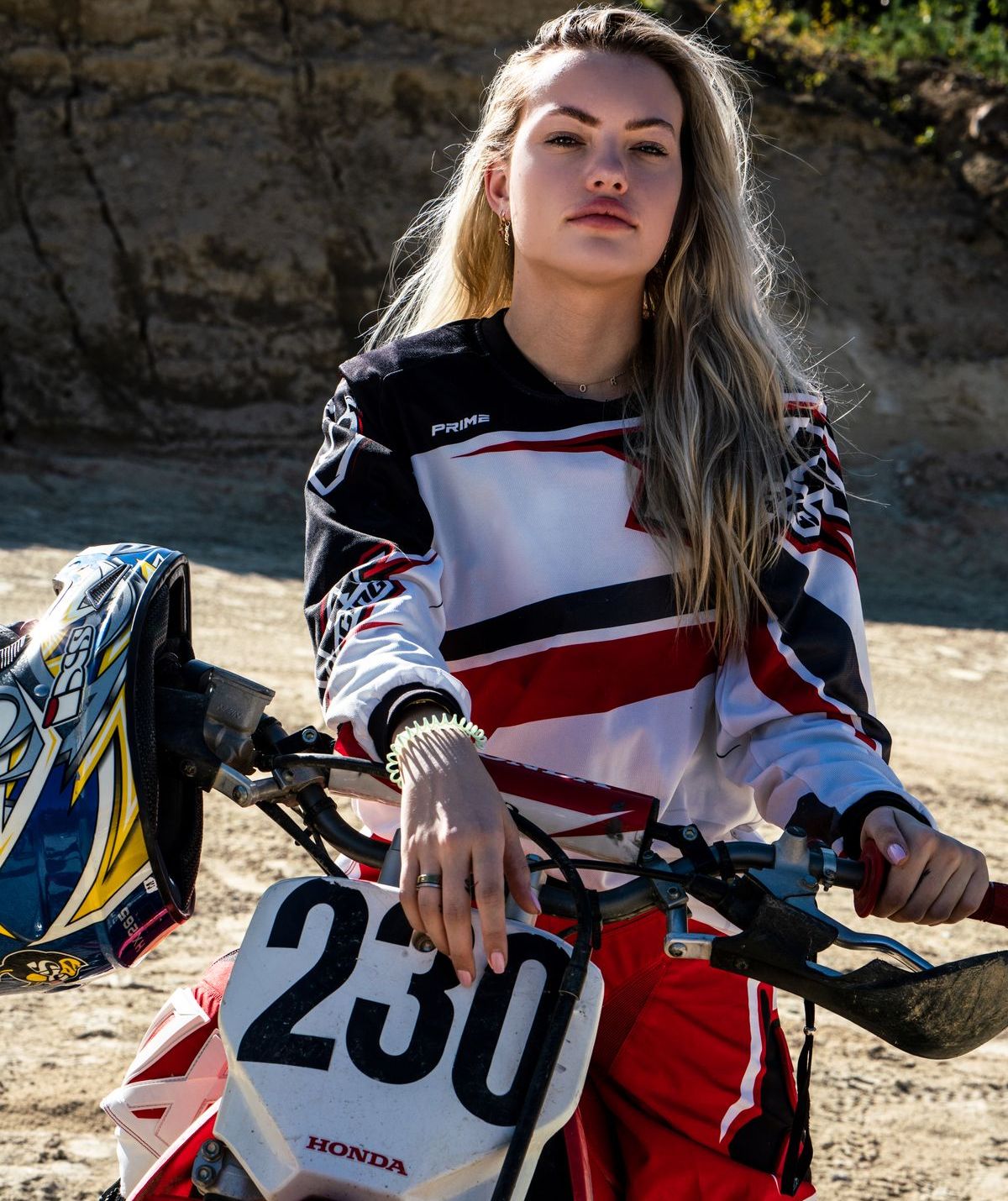 Cheyenne Ochsenknecht nimmt Motocross-Training
