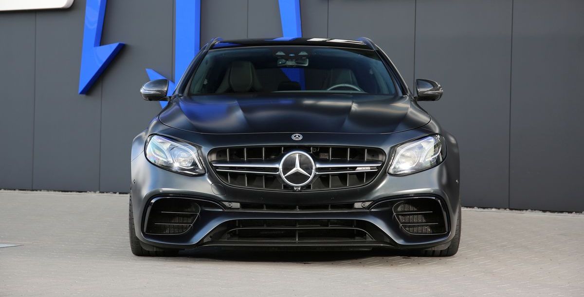 Posaidon RS 830 auf Basis des Mercedes-AMG E63 S