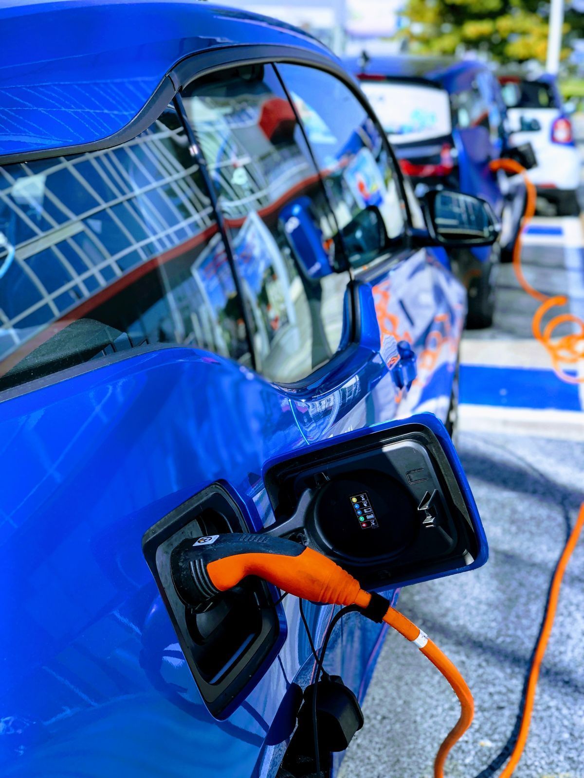 Smartes Laden: Wie Elektroautos künftig auftanken sollen