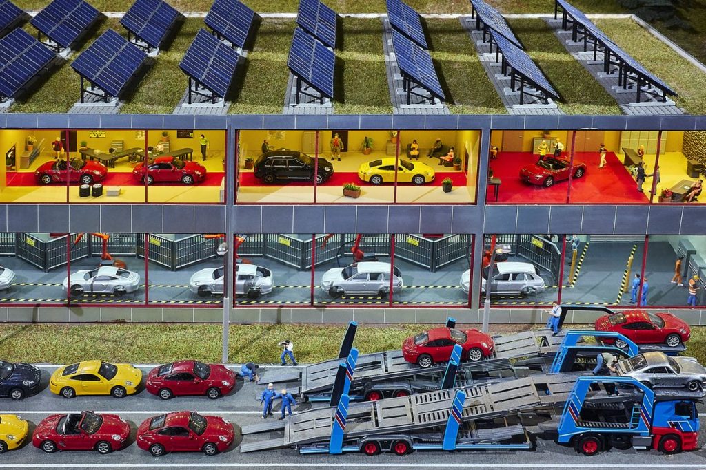 Porsche-Werkstatt (© Foto: Iconturn)