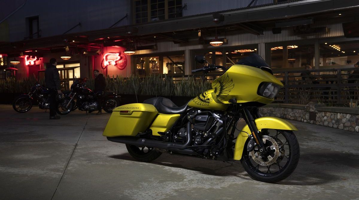 Harley-Davidson Road Glide Special in der Farboption „Eagle Eye“
