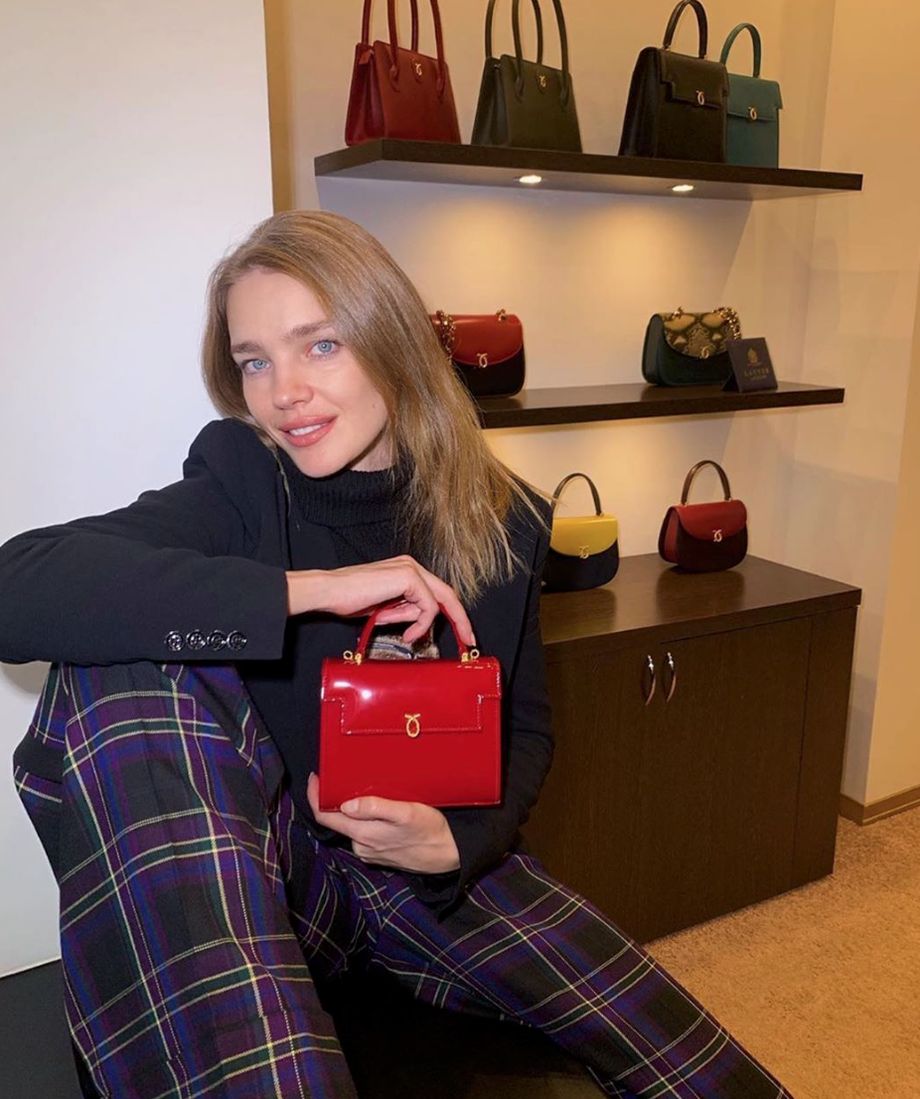 Natalia Vodianova steht auf die Handtaschen von Launer London