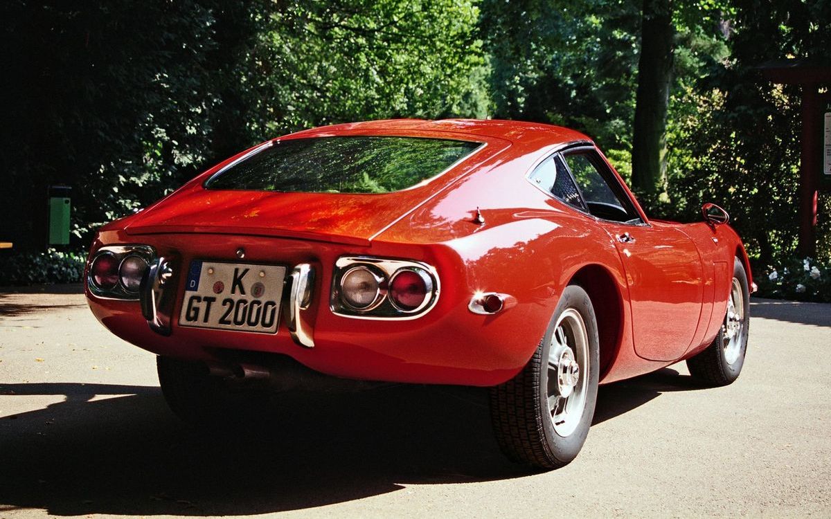 Toyota 2000 GT (1967 – 1970)