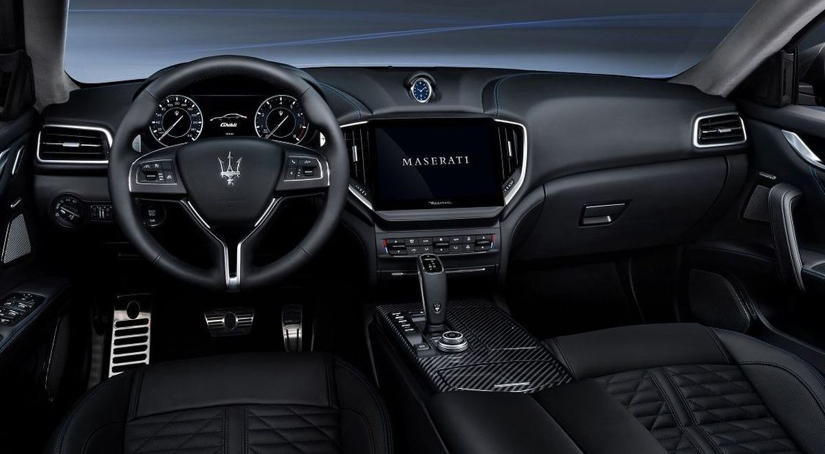 Maserati Ghibli Hybrid (2021)