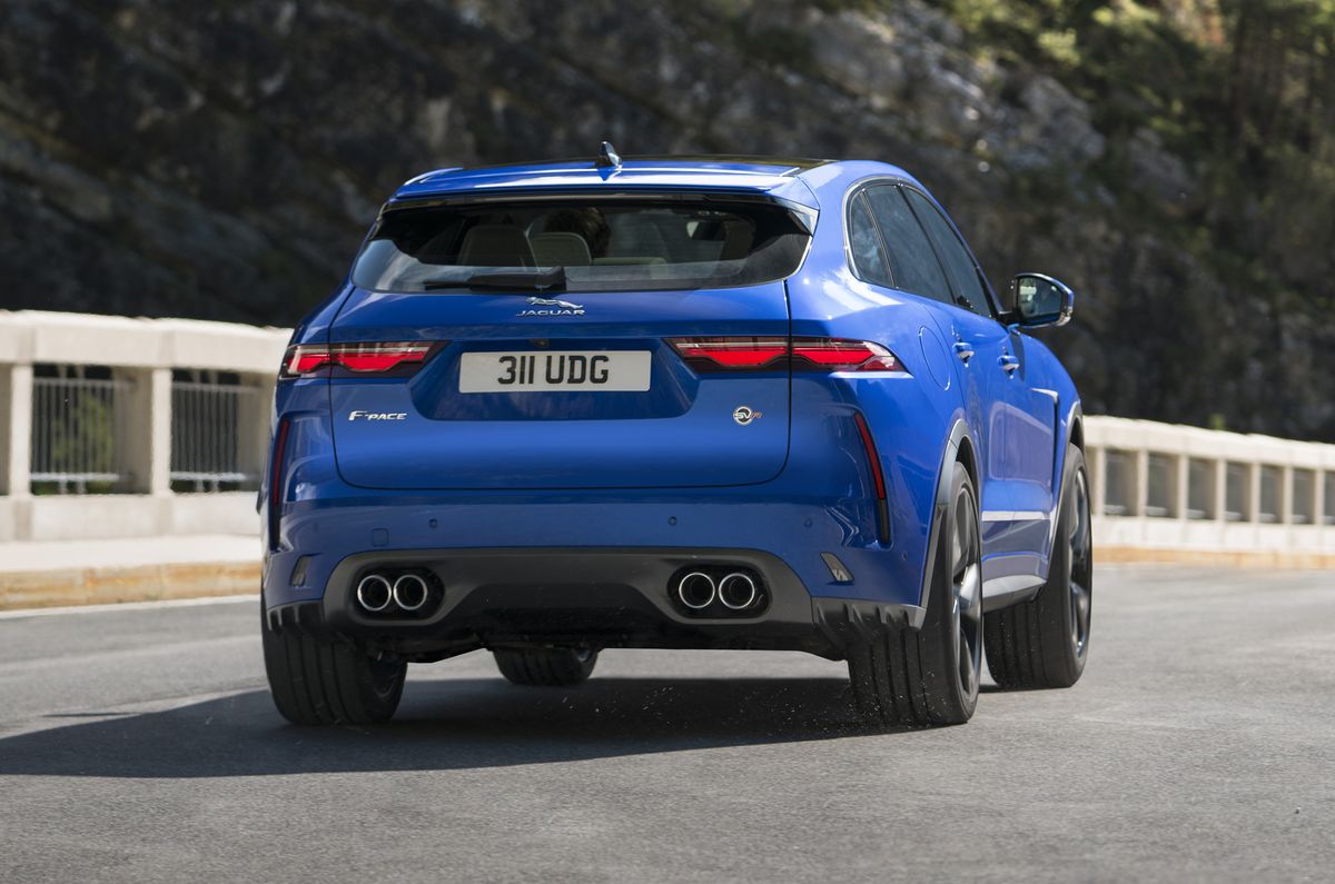 Jaguar F-Pace SVR (2021)