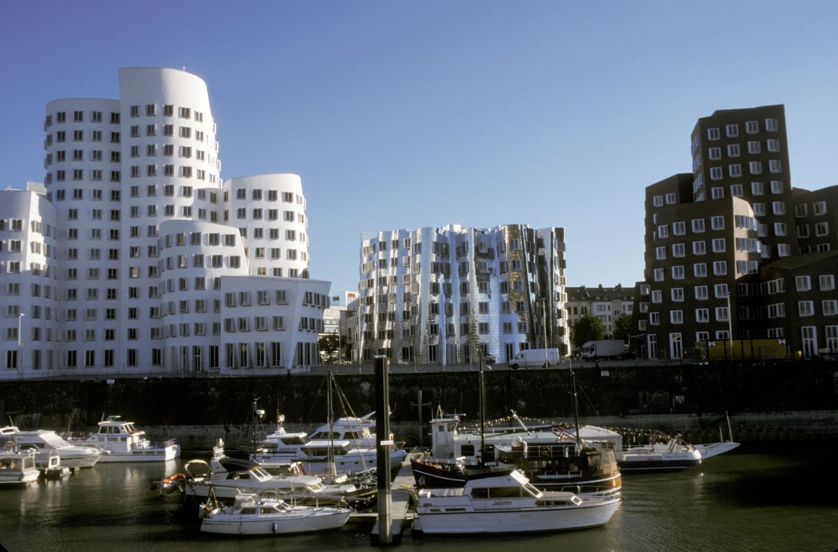 Gehry-Bauten in Düsseldorf, Frank O. Gehry