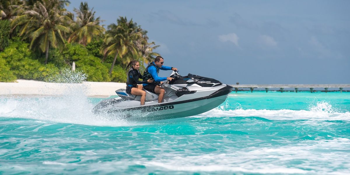 Malediven: Funsport auf der Luxusinsel