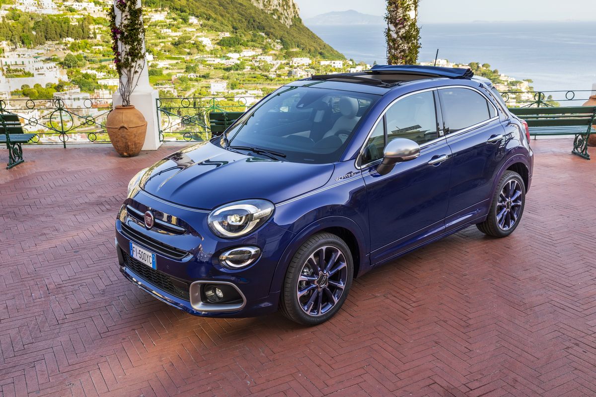 Fiat 500X Yachting