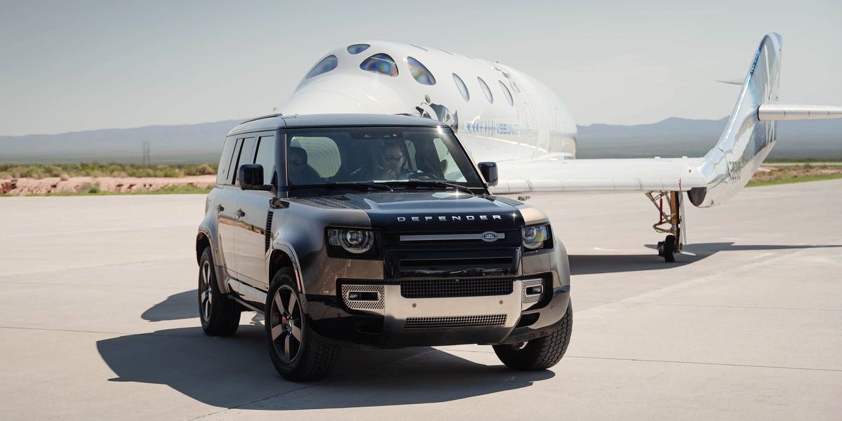 „Unity“: Land Rover shuttelt das Raumflugzeug