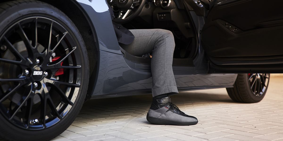 Mazda x Mizuno - der limitierte Schuh für Autofahrer