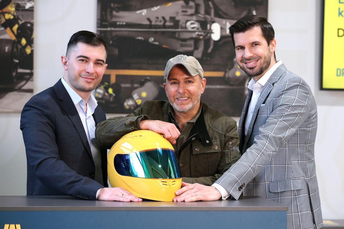 Driverama COO Eldar Vagabov, Erdoğan Atalay und Driverama CEO Stanislav Galik