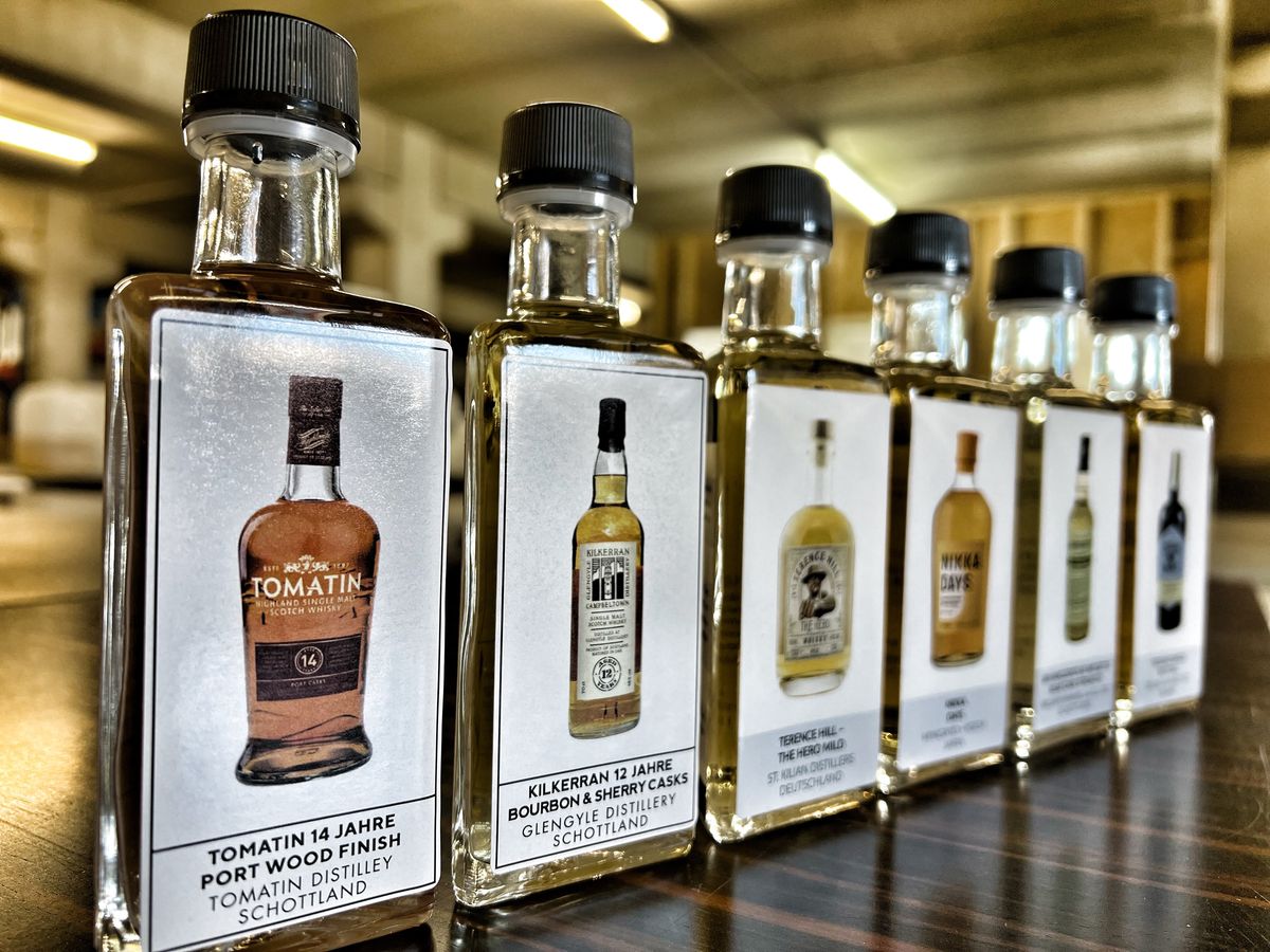 Whisky aus dem Abonnement der Abonauten - erst in Klein probieren.