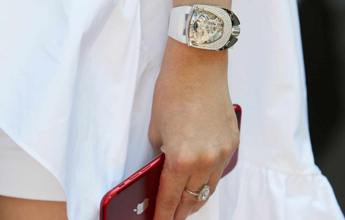 Diese Uhren passen zu den Modetrends des Sommers 2022