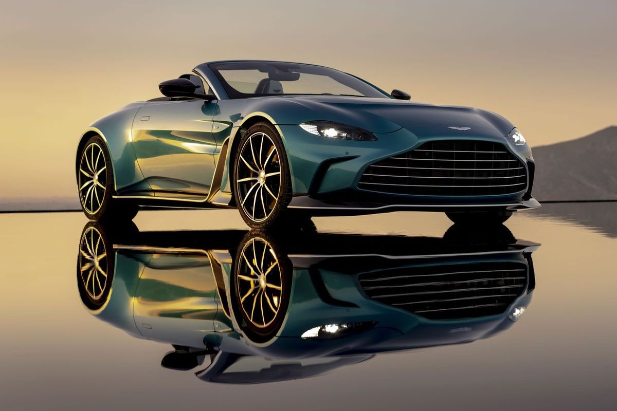 Foto: Aston Martin V12 Vantage Roadster 
