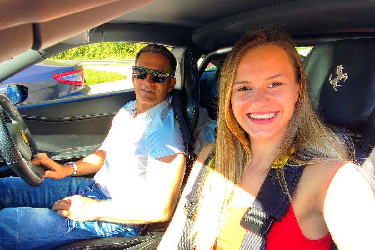 Foto: Model Minela Fisic