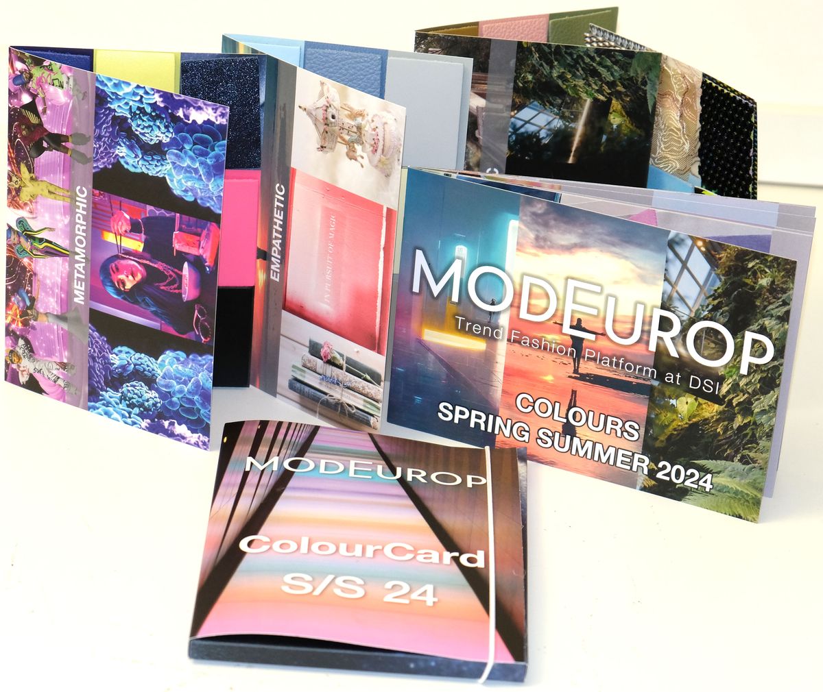 Foto: Die ModEurop ColourCard Frühjahr/Sommer 2024 ist erhältlich.