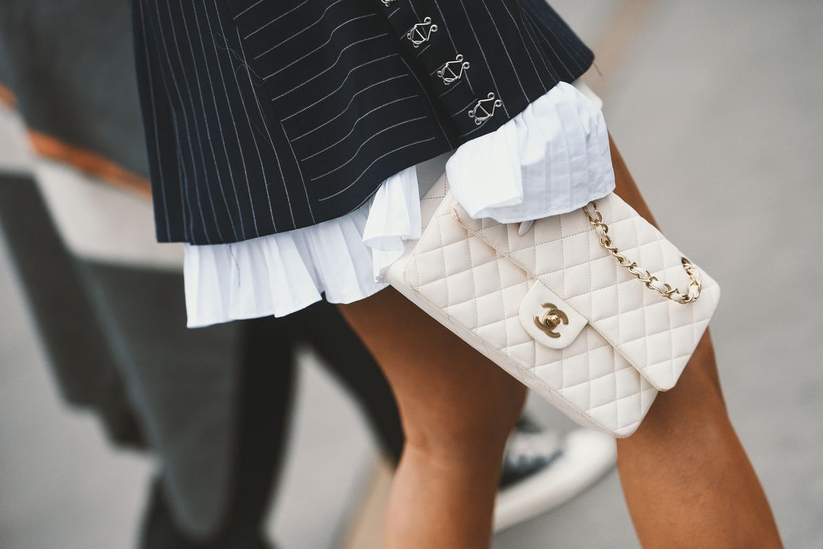 Foto: Chanel - zeitlose Eleganz und das Erbe von Coco Chanel.
