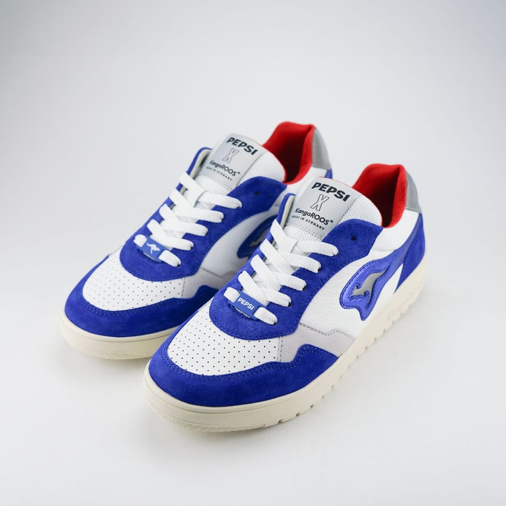 Foto: Pepsi für die Füße - mit Kangaroos.