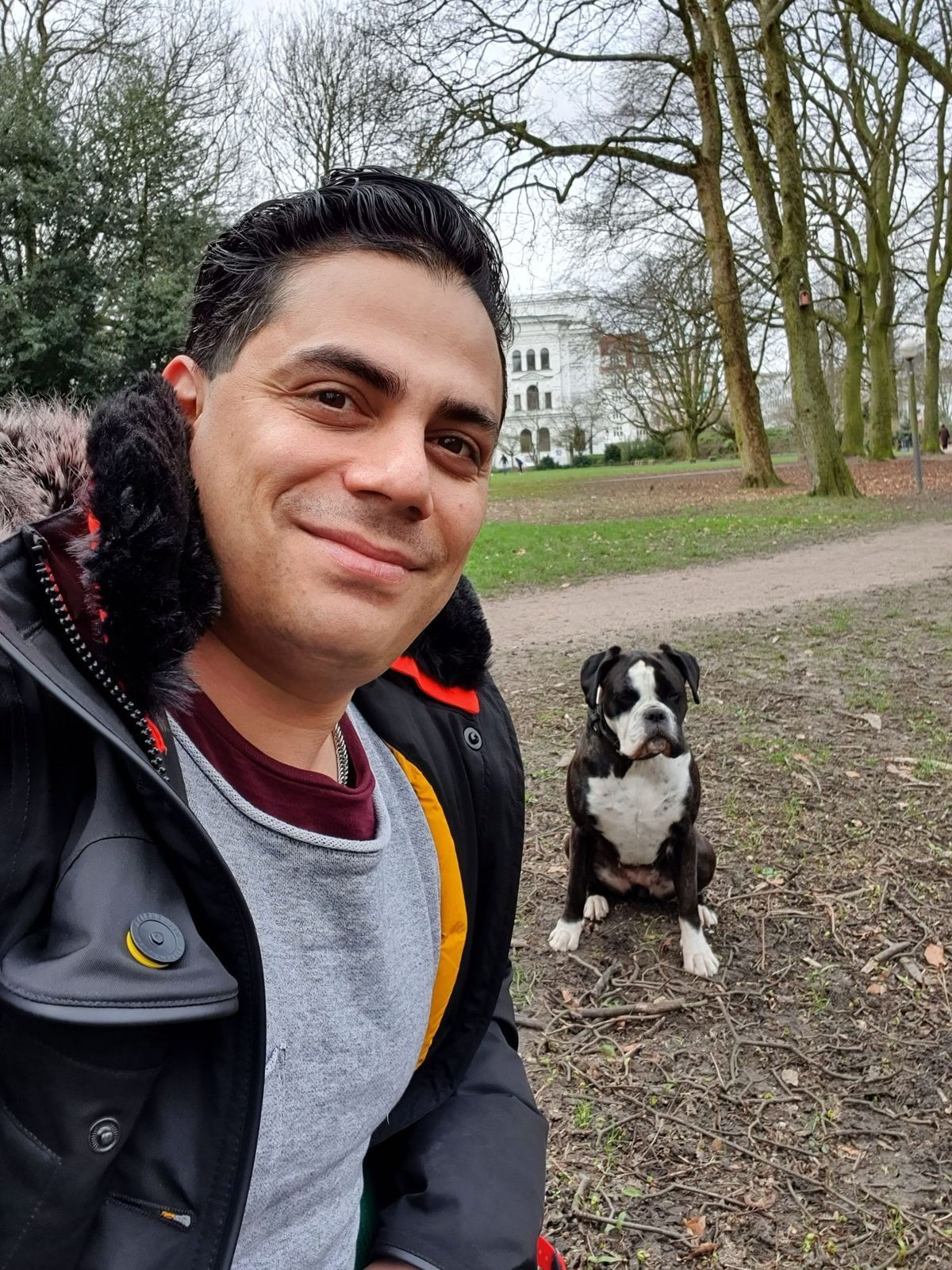 Foto: Silva Gonzalez bedauert Verlust von Hündin Thrudi.