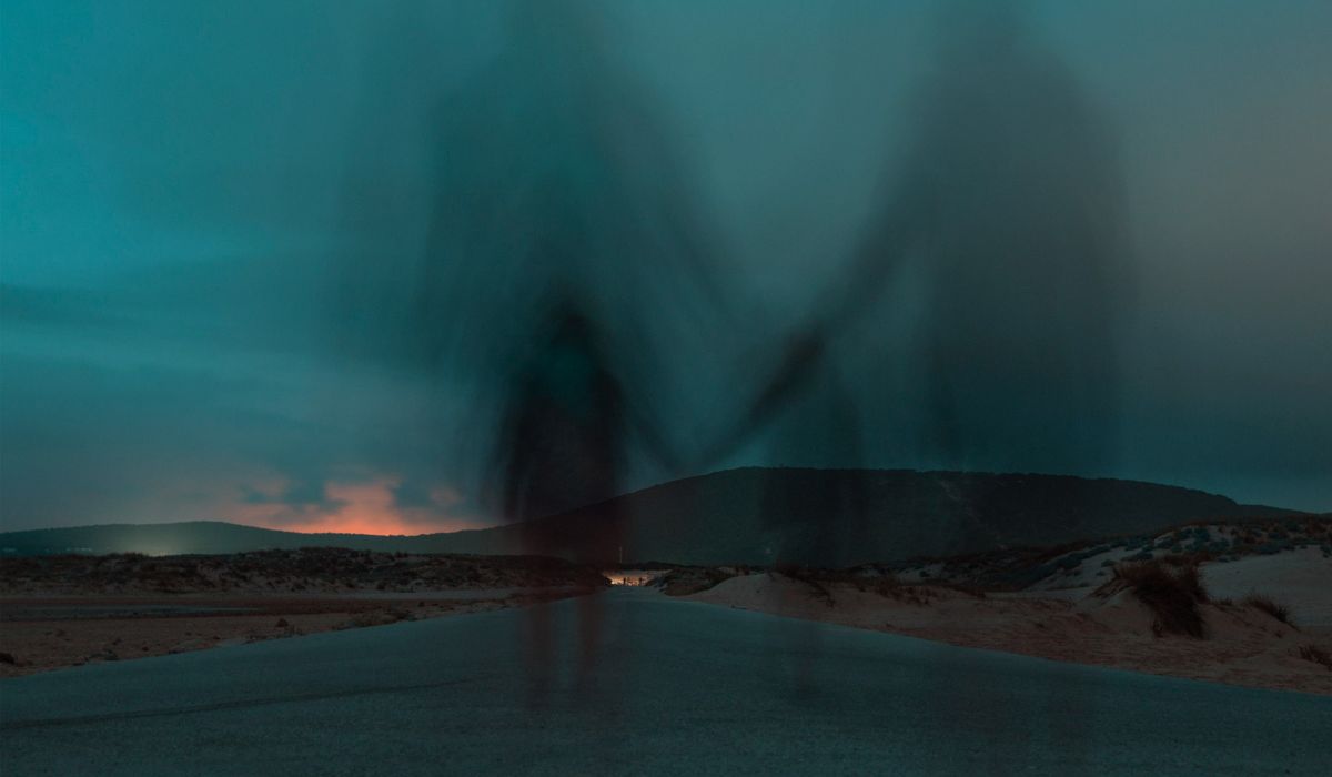 Foto: Ghosting und Rückzug aus Beziehungen - Ursachen und Hintergründe im Überblick.