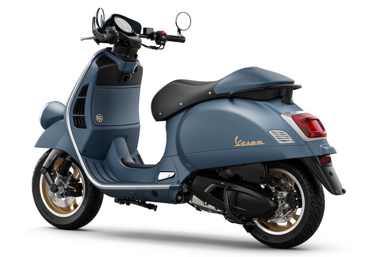 Vespa Officina 8 - modische Sonderedition | Shots Magazin