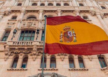 So buchen Spanier eine Pressemeldung in Deutschland