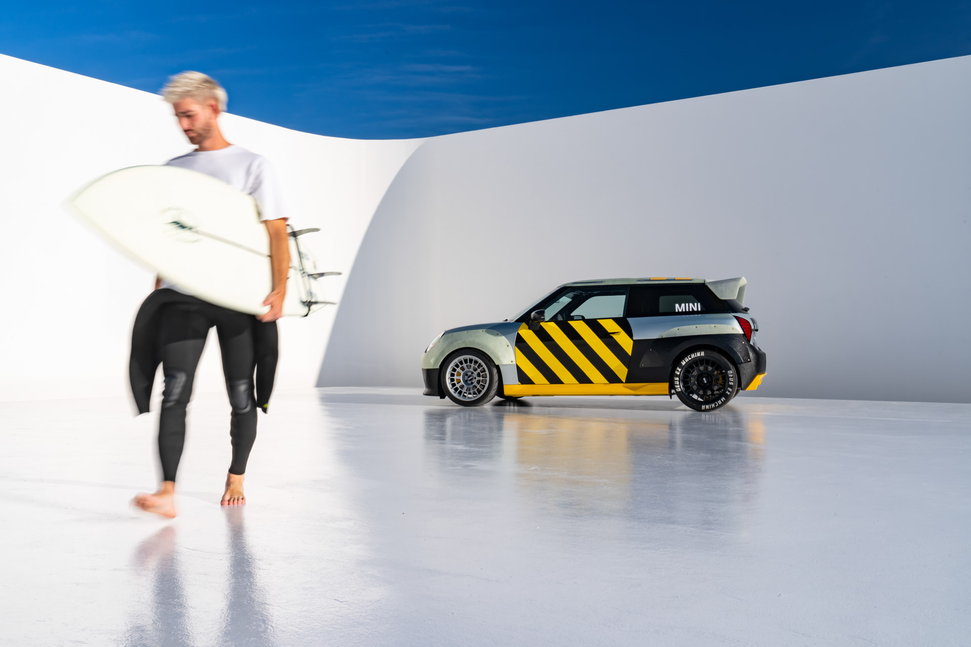 Mini JCW x Deus Ex Machina