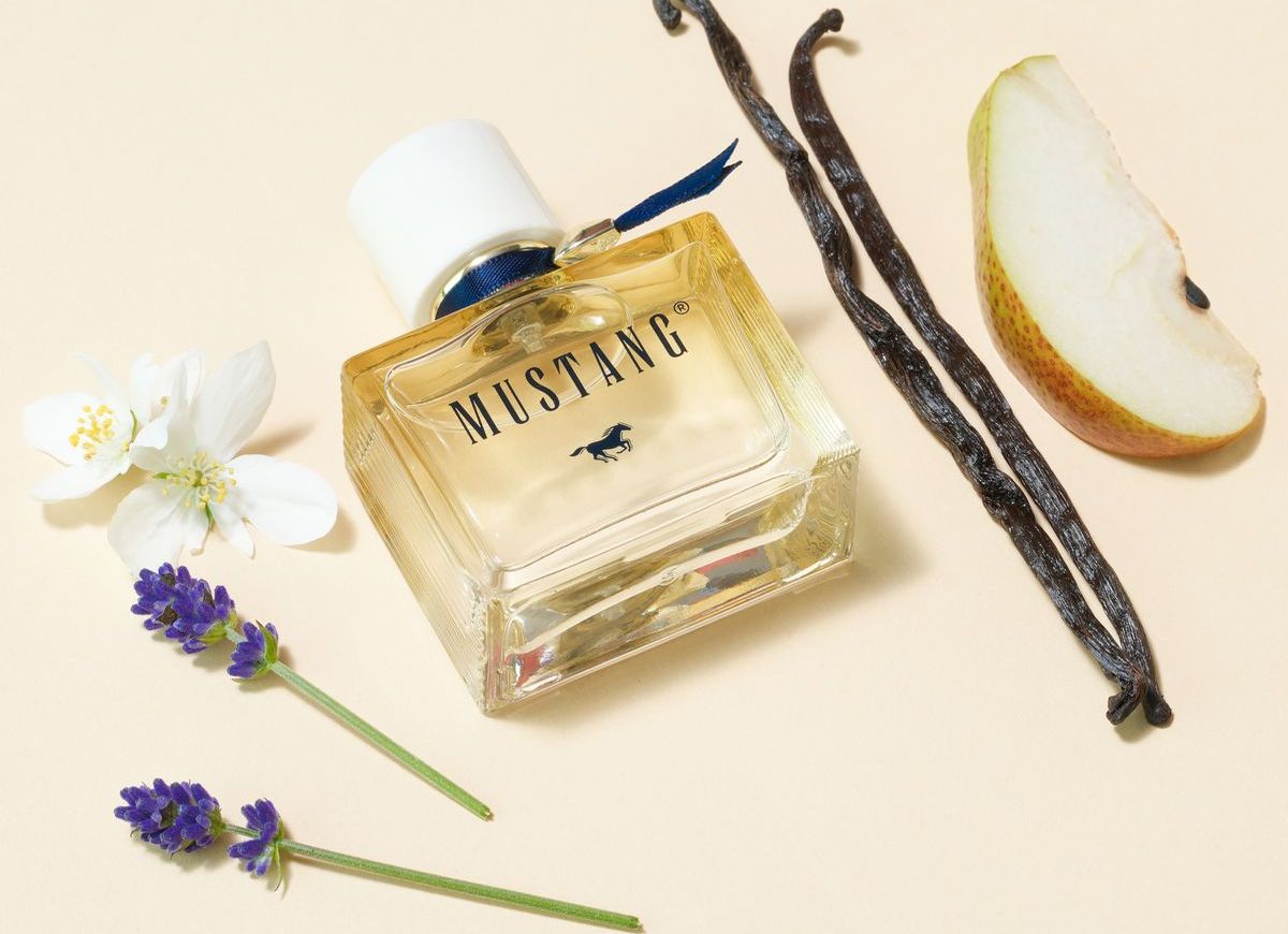 Mustang Gold Signature