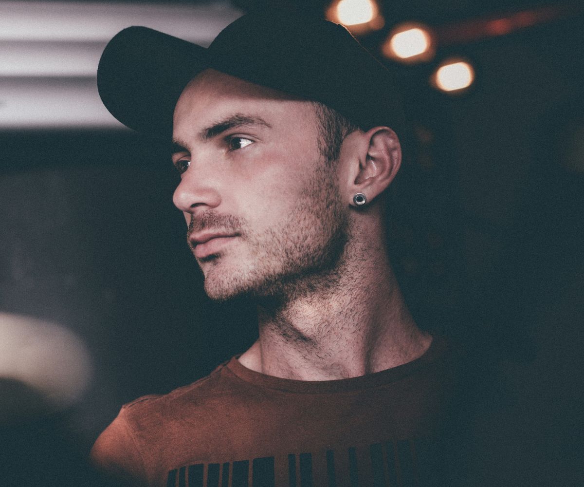 Minimalistisch, kühl, clean: Warum Edelstahlschmuck das neue Statement ist