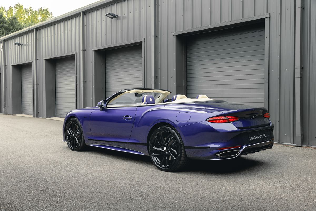Bentley Continental GTC Speed in exklusivem "Violette"