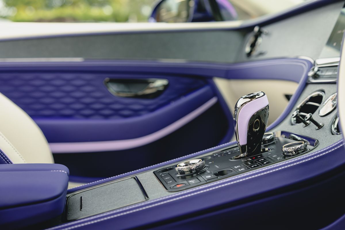 Bentley Continental GTC Speed in exklusivem "Violette"