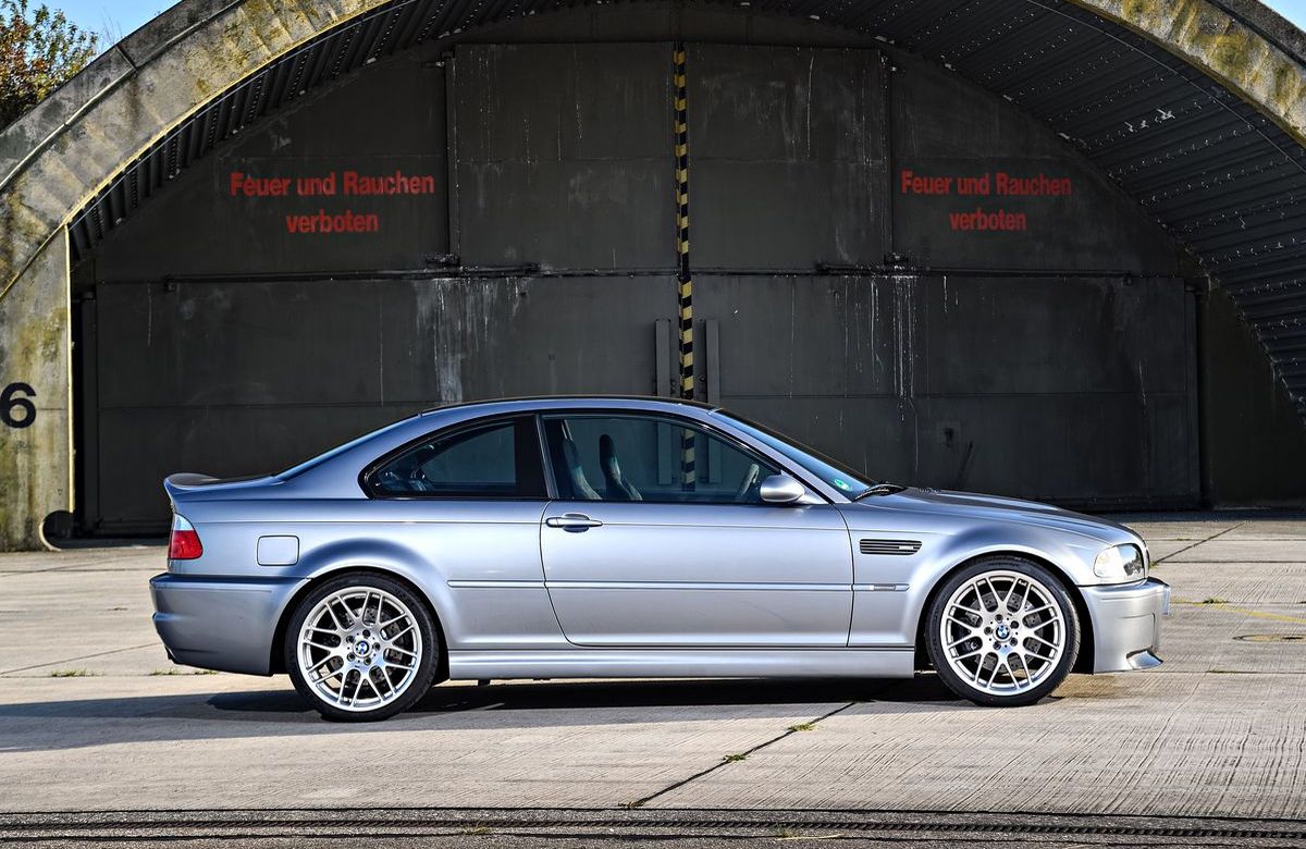 BMW M3 CSL (E46)
