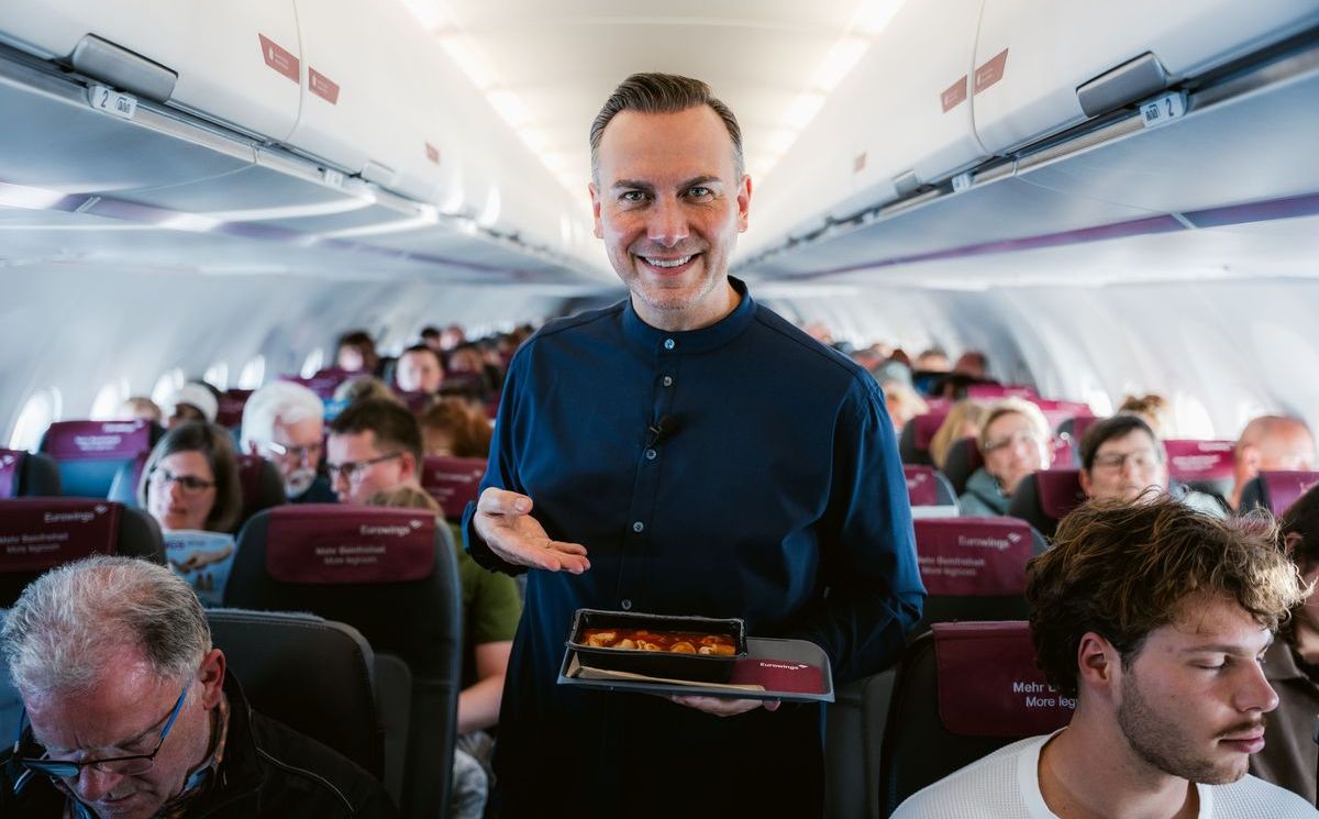Eurowings - Currywurst by Tim Raue