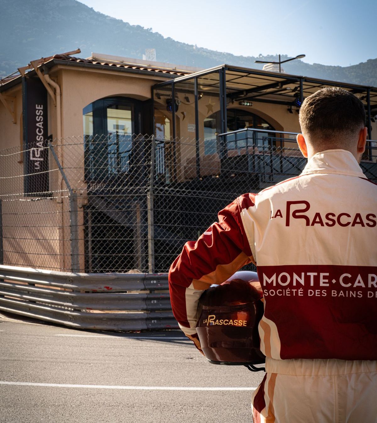 La Rascasse in Monaco eröffnete im neuen Motorsport-Design