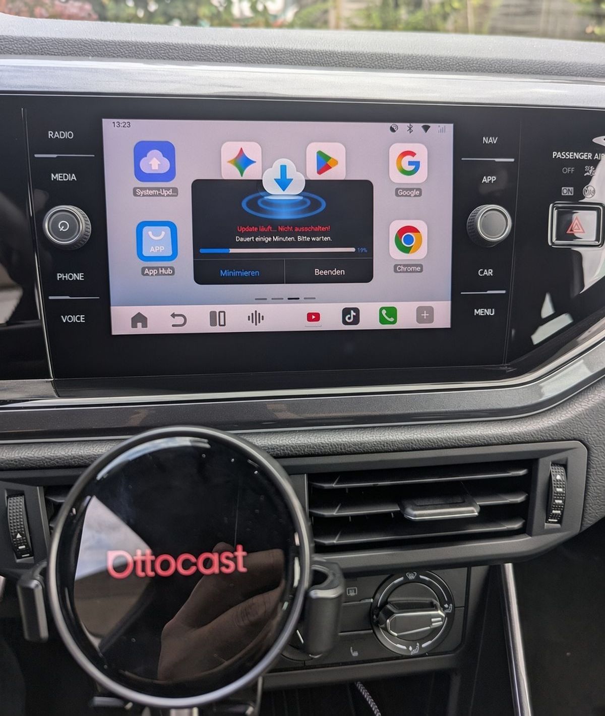 Ottocast OttoAibox P3 Pro