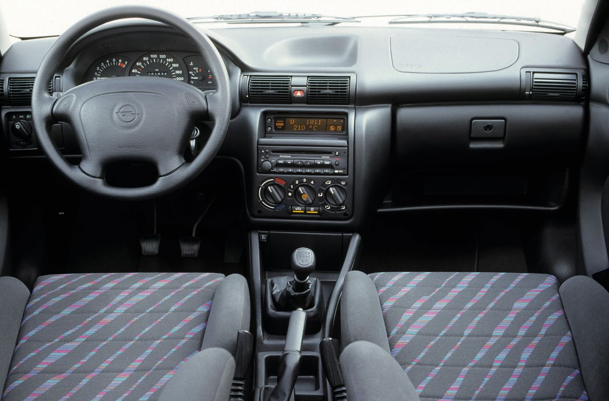 Opel Astra F